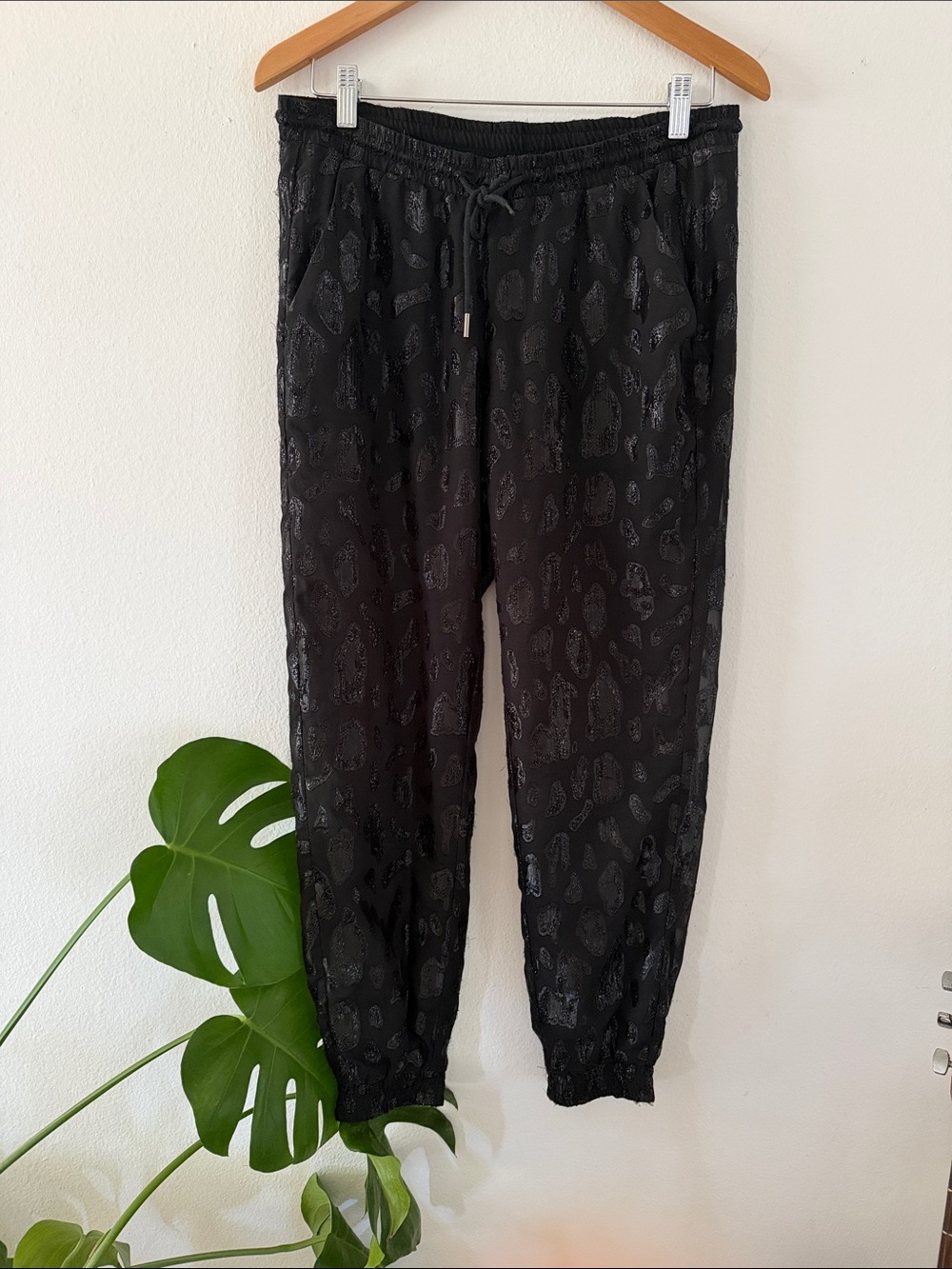 Zara size M Black sheer Poly Chiffon Animal Print Metallic Jacquard Jogger